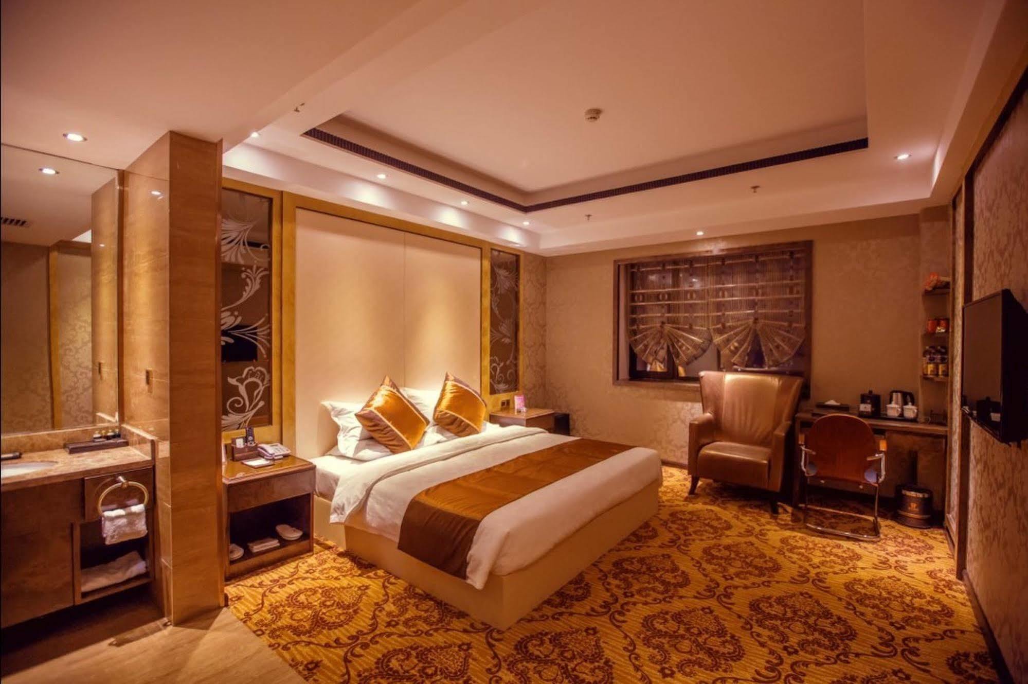 June Hotel Чанчунь Екстер'єр фото
