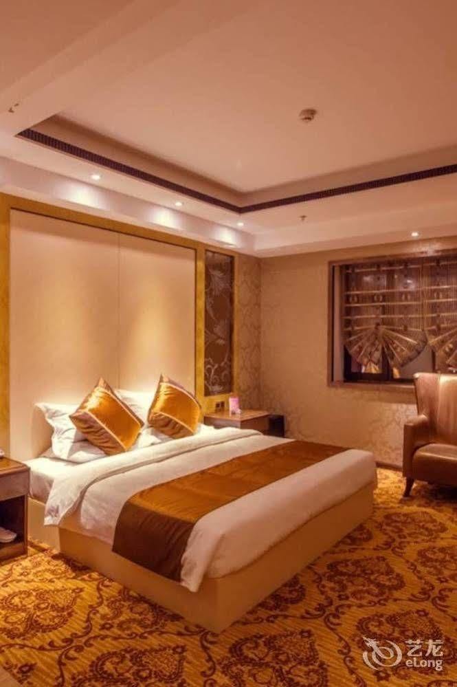 June Hotel Чанчунь Екстер'єр фото